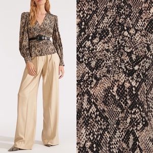✨NWT✨ VERONICA BEARD Silk Blouse Thea Snake Print in Nude Sz US 2 (XS)